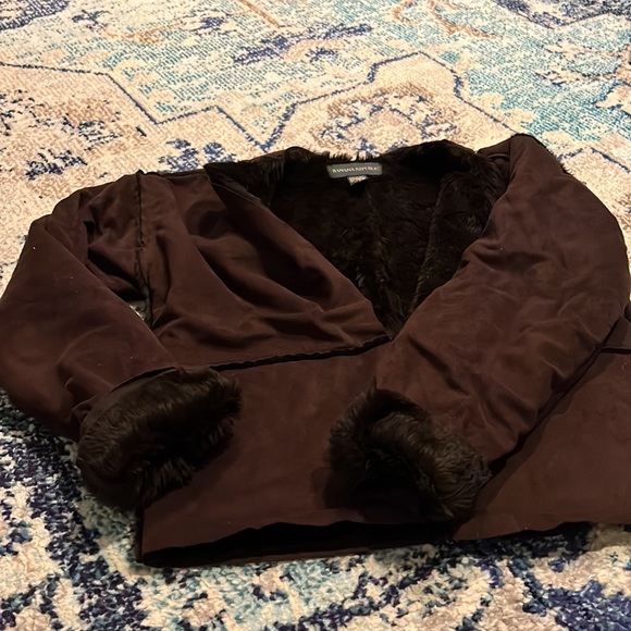 Funky Banana Republic Faux Furry Jacket Size Small - Picture 4 of 6